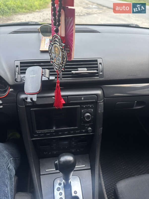 Универсал Audi A4 2004 в Старом Самборе