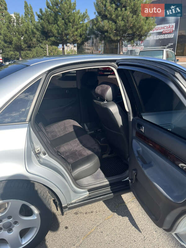 Седан Audi A4 1997 в Ямполі