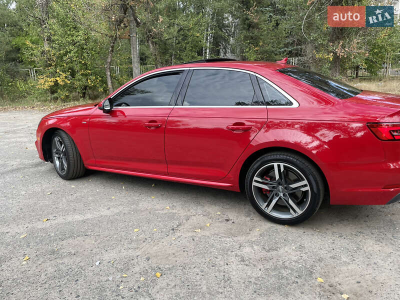 Седан Audi A4 2016 в Днепре