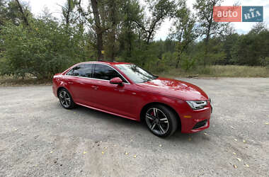 Седан Audi A4 2016 в Днепре