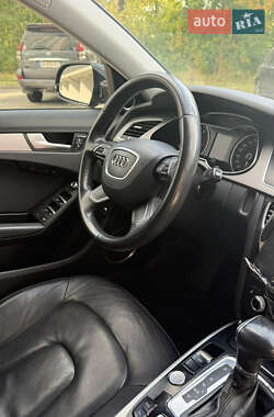 Седан Audi A4 2012 в 