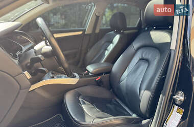 Седан Audi A4 2015 в 