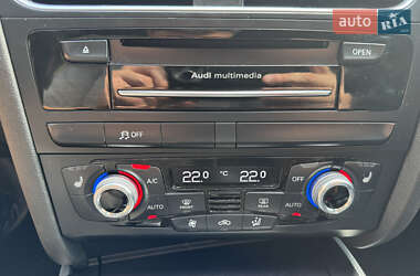 Седан Audi A4 2015 в 