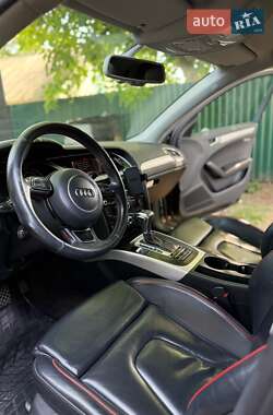 Седан Audi A4 2012 в 
