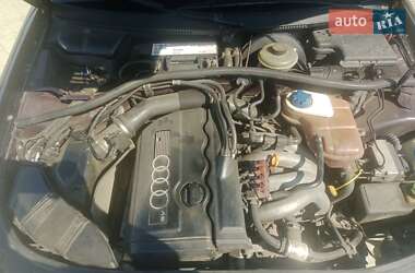 Седан Audi A4 1996 в 