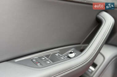 Седан Audi A4 2023 в 