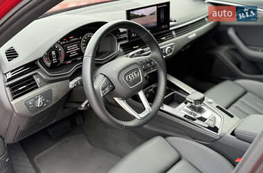 Седан Audi A4 2023 в 