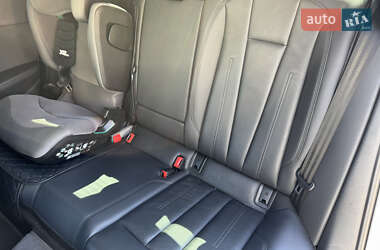 Седан Audi A4 2018 в 