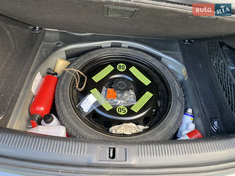 Седан Audi A4 2013 в Києві фото 15 Седан Audi A4 2013 в Києві