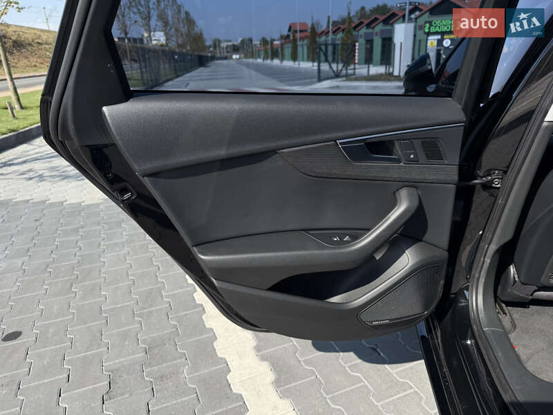 Седан Audi A4 2016 в Києві
