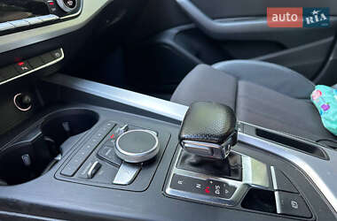 Универсал Audi A4 2016 в 