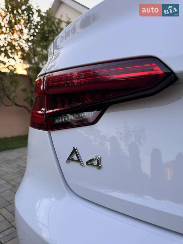 Седан Audi A4 2017 в Виноградове