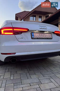 Седан Audi A4 2017 в 