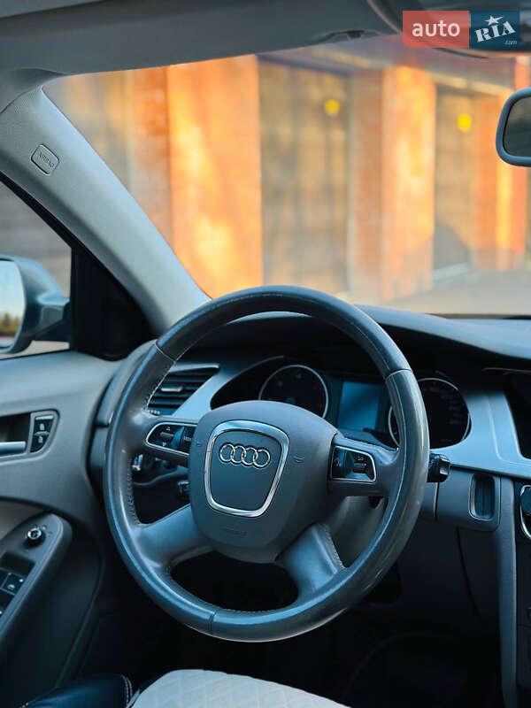 Універсал Audi A4 2009 в Смілі