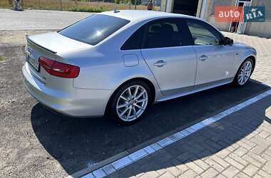 Седан Audi A4 2014 в 