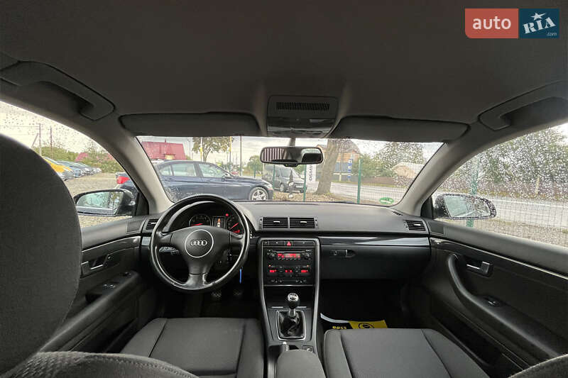 Седан Audi A4 2004 в Коломиї