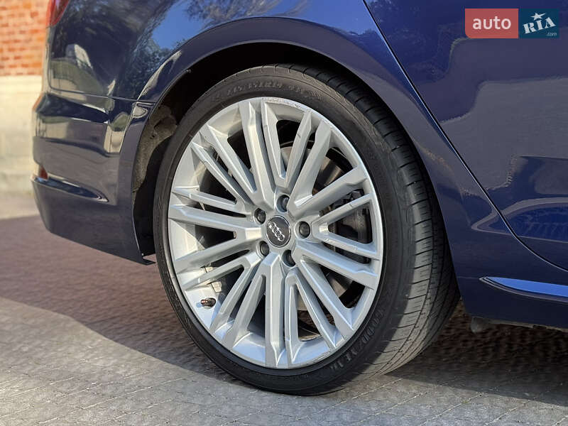 Седан Audi A4 2016 в Львове фото 9 Седан Audi A4 2016 в Львове