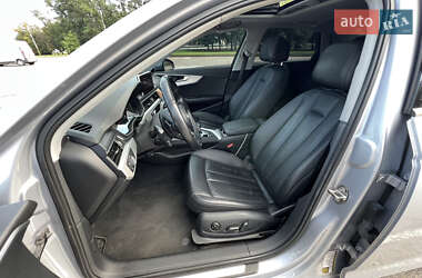 Седан Audi A4 2016 в 
