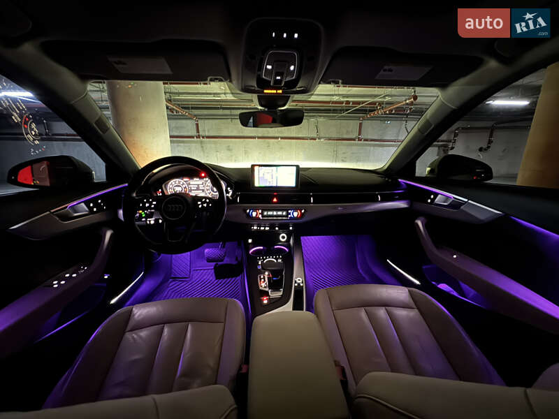 Седан Audi A4 2016 в Киеве