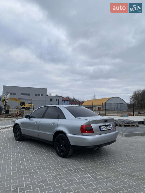 Седан Audi A4 1999 в Калуші фото 4 Седан Audi A4 1999 в Калуші