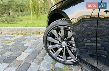 Седан Audi A4 2017 в 