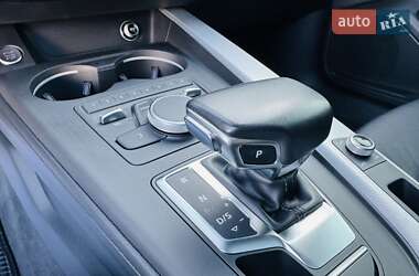 Седан Audi A4 2017 в 