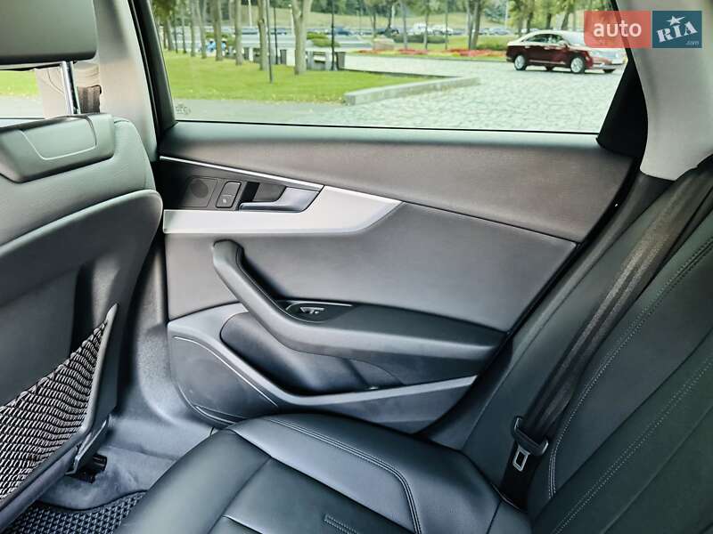 Седан Audi A4 2017 в Киеве фото 109 Седан Audi A4 2017 в Киеве