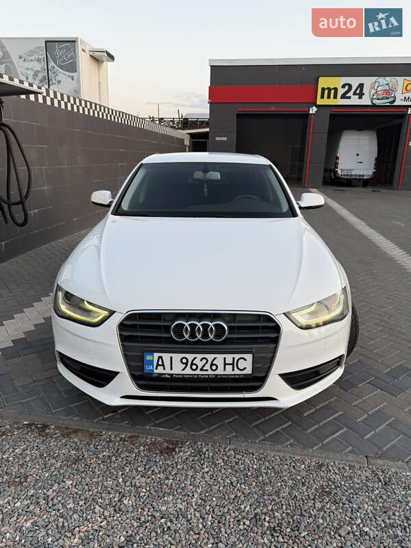 Audi A4 2012