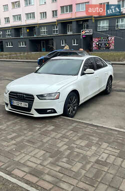 Седан Audi A4 2013 в Борисполі