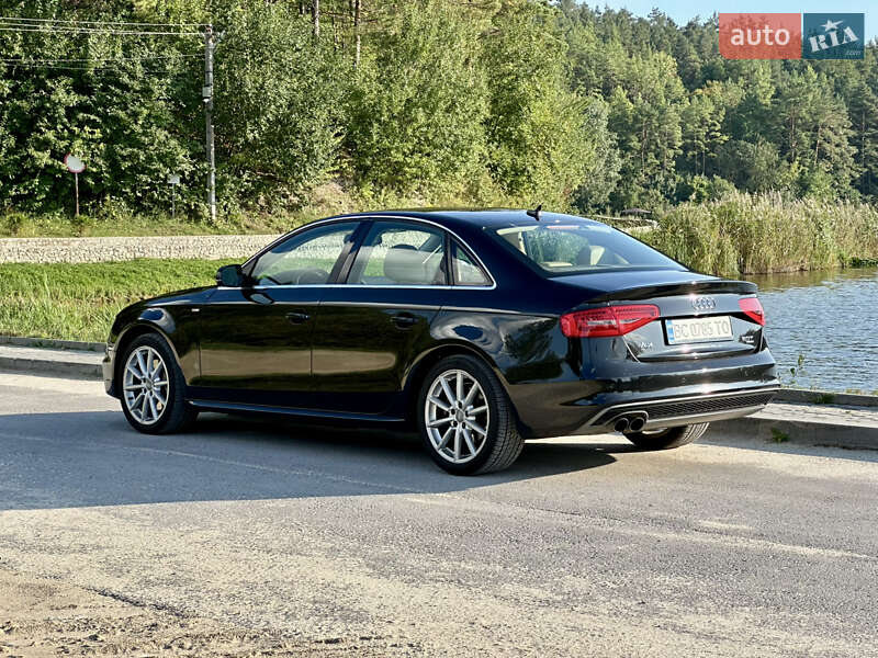Седан Audi A4 2013 в Львове