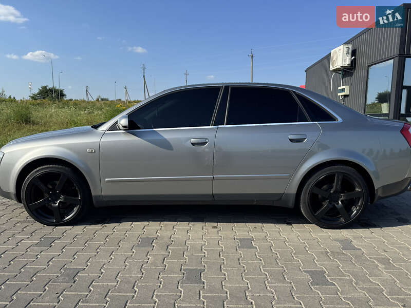 Седан Audi A4 2001 в Львові