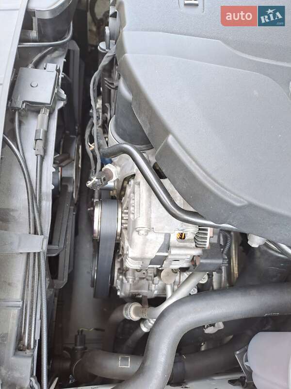 Седан Audi A4 2016 в Луцке фото 28 Седан Audi A4 2016 в Луцке