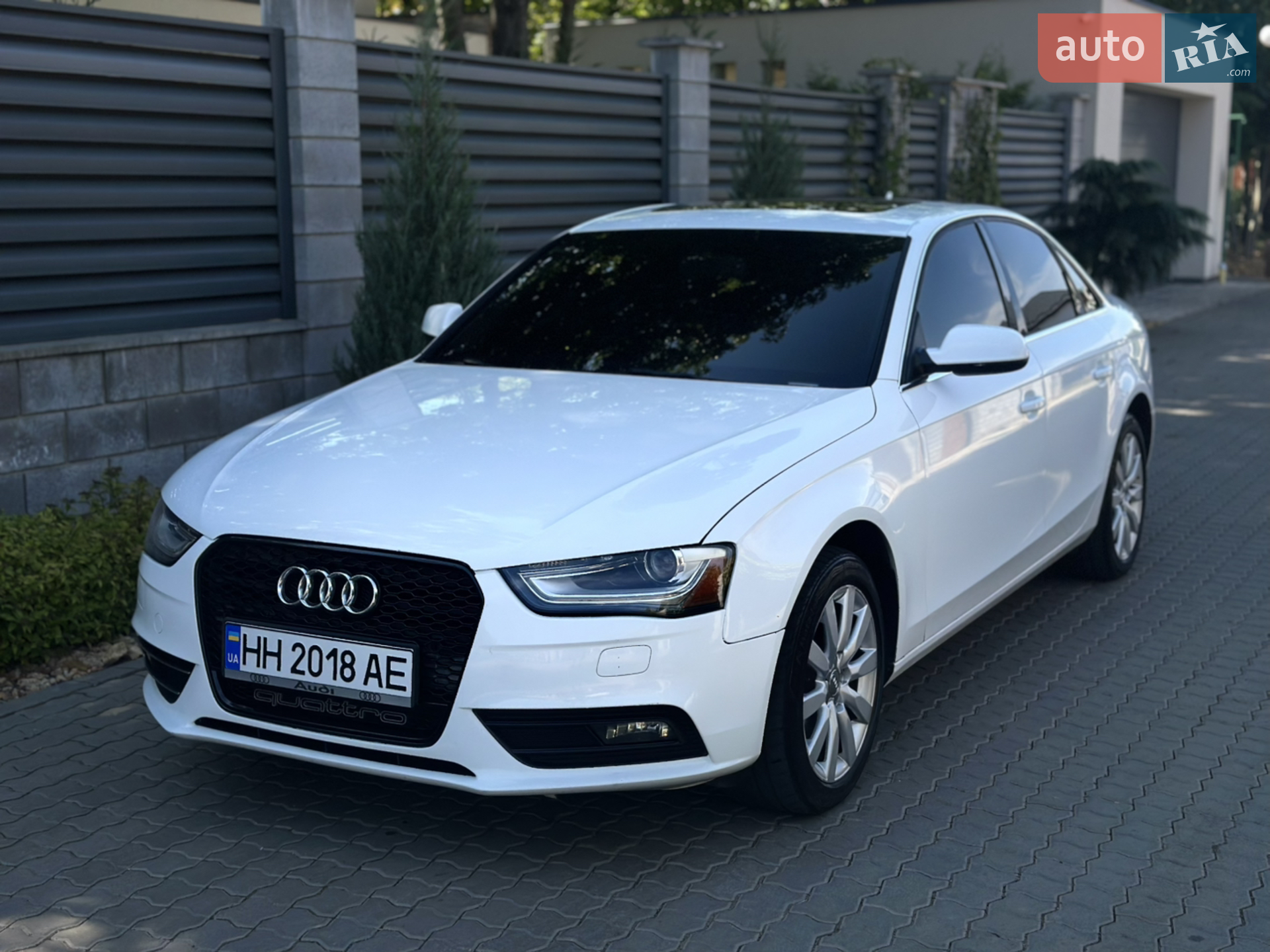 2012 Audi A4 - мініатюра 3