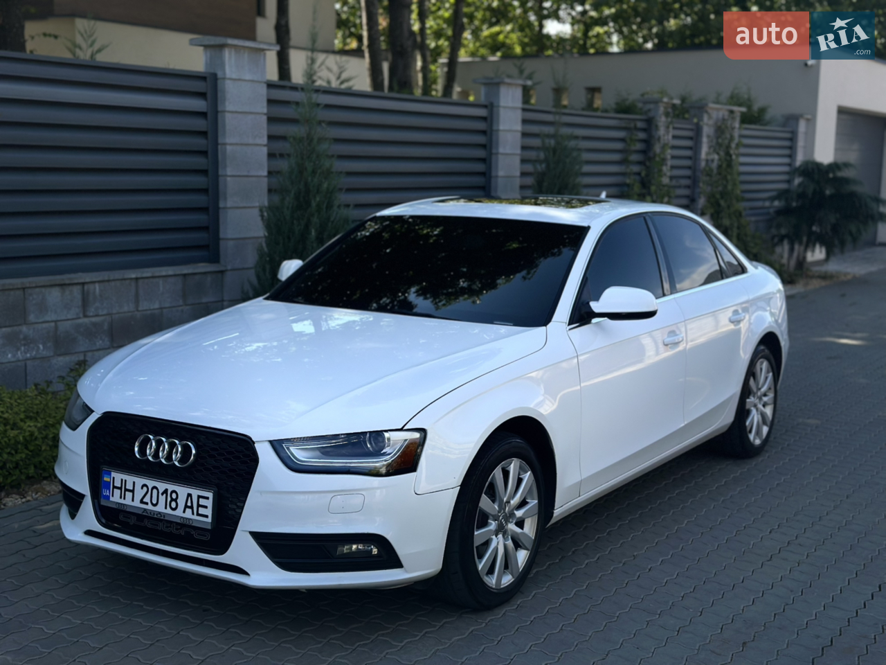 2011 Audi A4 - мініатюра 12