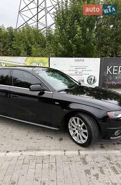 Седан Audi A4 2012 в 
