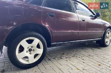 Седан Audi A4 1996 в 