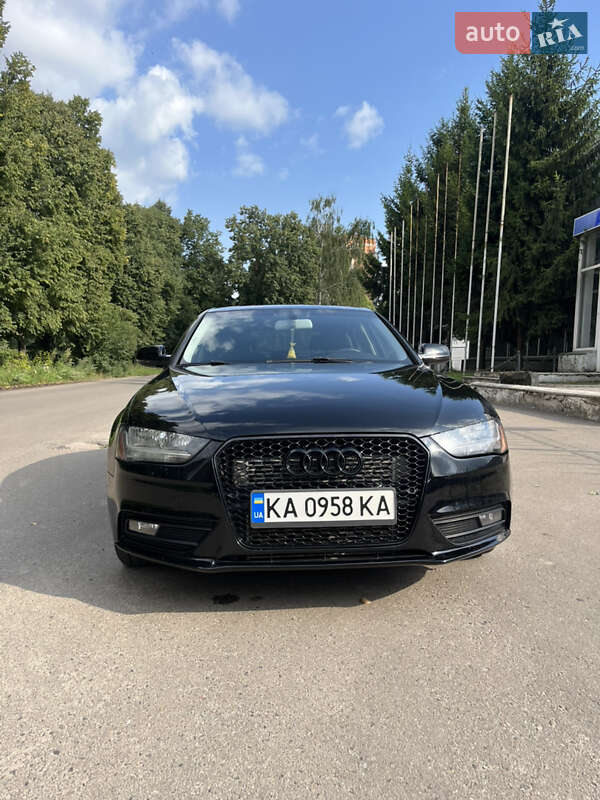 Седан Audi A4 2013 в Сумах