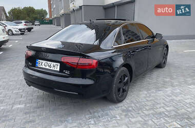 Седан Audi A4 2012 в 