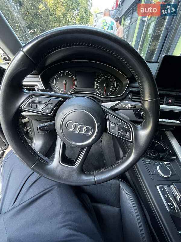 Седан Audi A4 2016 в Черкассах