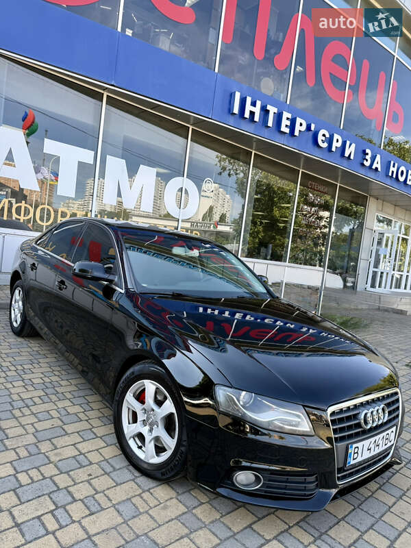 Седан Audi A4 2010 в Одессе
