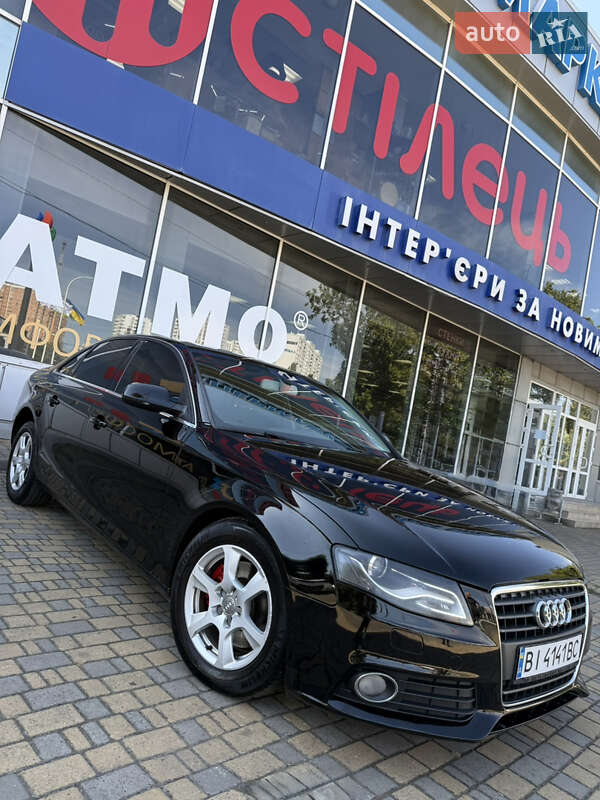 Седан Audi A4 2010 в Одессе