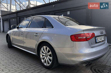 Седан Audi A4 2015 в 