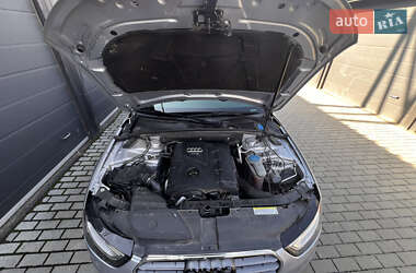 Седан Audi A4 2015 в 
