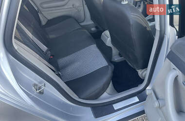 Седан Audi A4 2005 в 