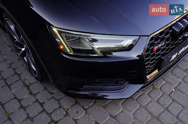 Седан Audi A4 2018 в 