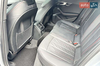 Седан Audi A4 2017 в 