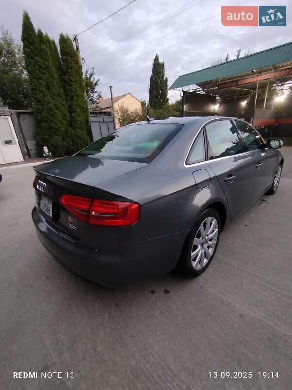 Седан Audi A4 2012 в Белой Церкви