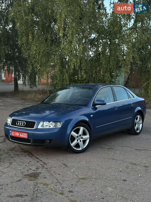 Седан Audi A4 2003 в 