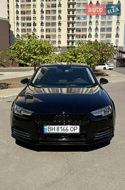 AUDI A4 2016