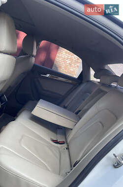 Седан Audi A4 2009 в 